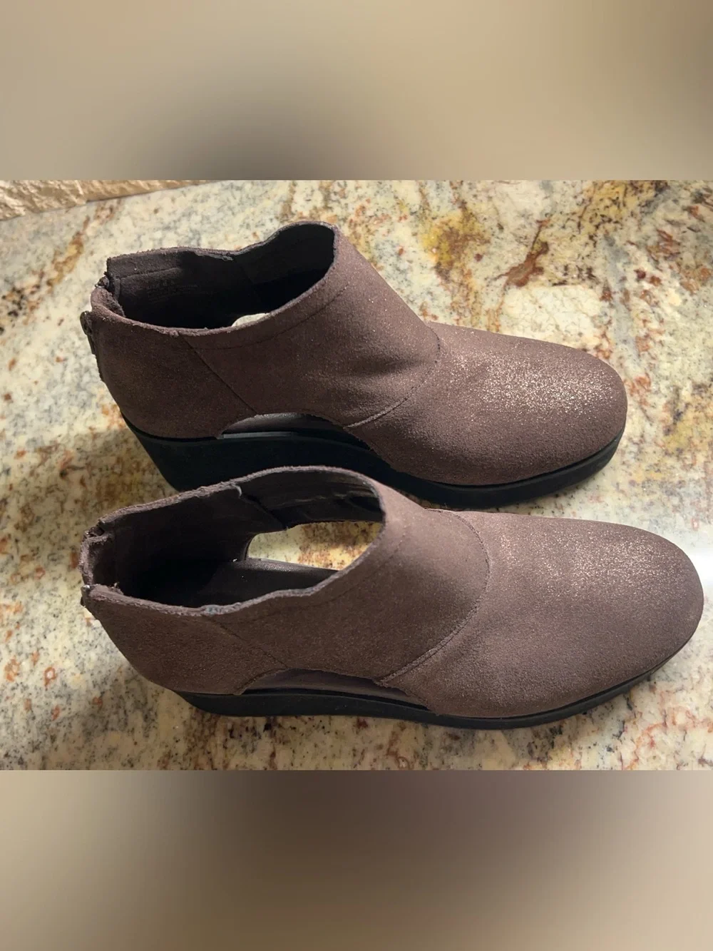 Size 6.5- Volatile brown suede metallic wedge- new